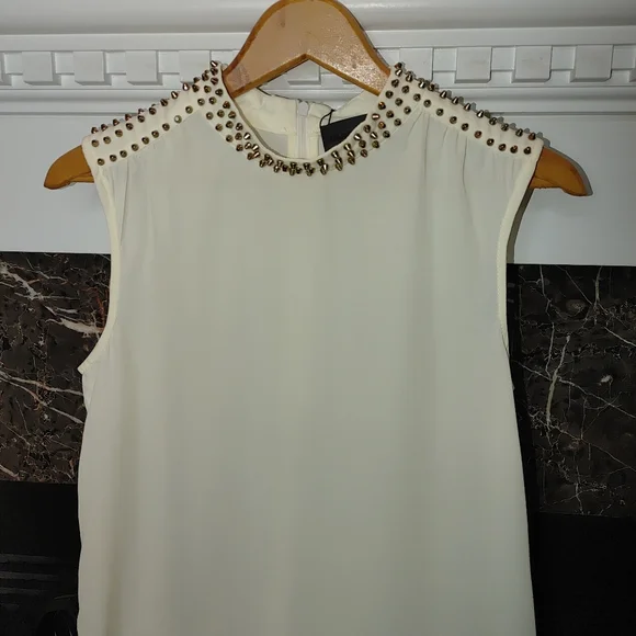 BLAQUE LABEL STUDDED MOCK NECK BLOUSE, CREAM S - Picture 2 of 8